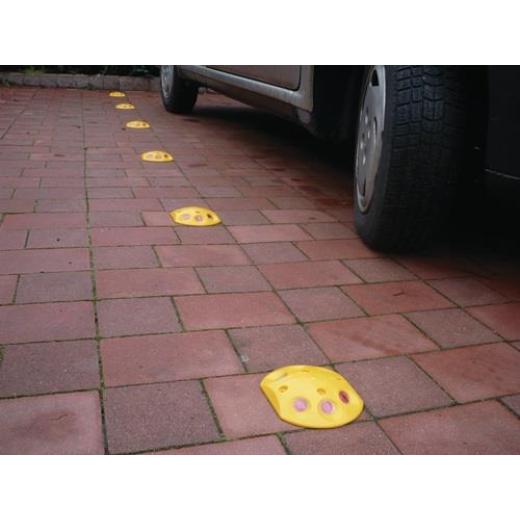 Markierungsknopf m.weißen/roten Reflektoren PP